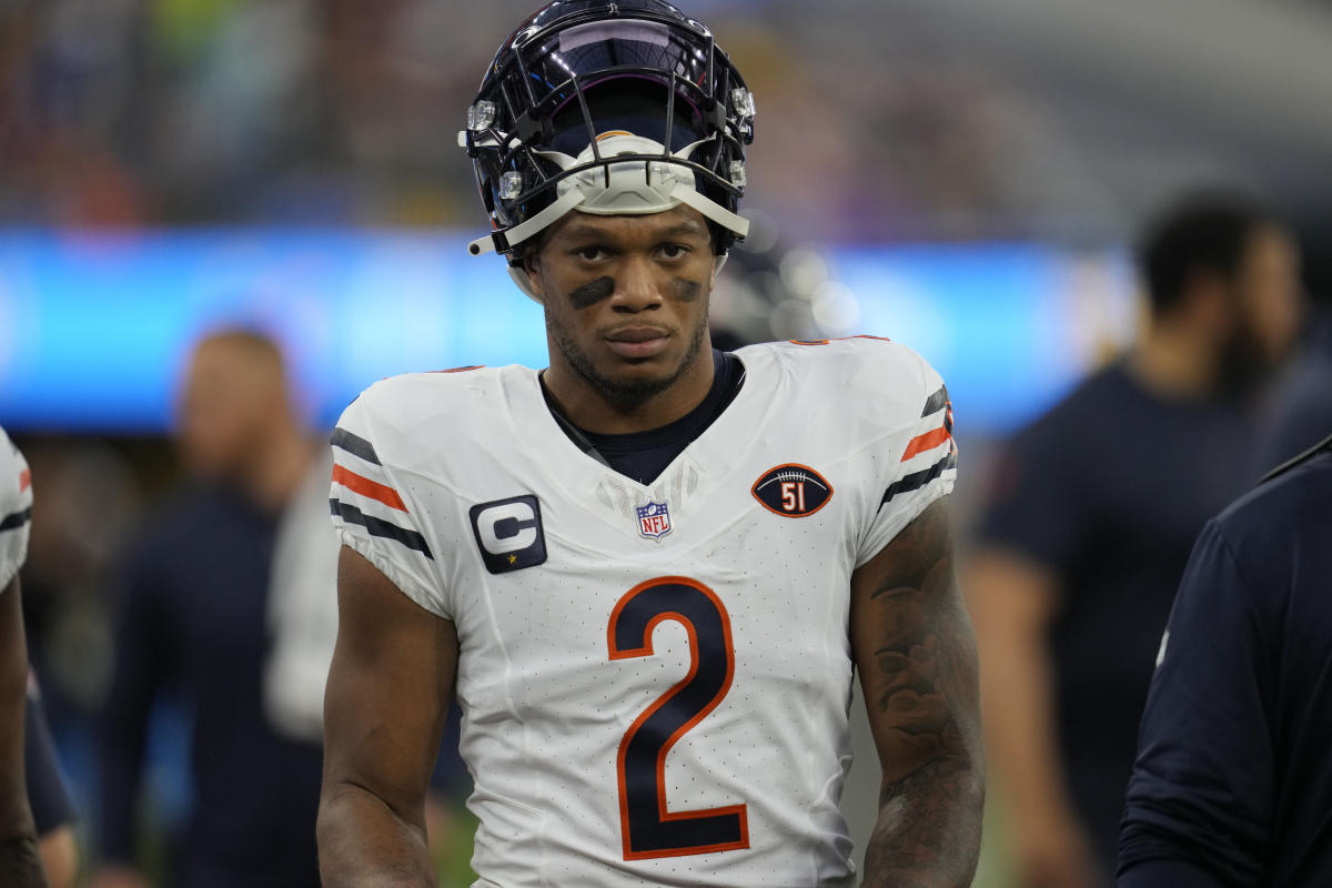 DJ Moore Signs 4-Year Extension with Chicago Bears