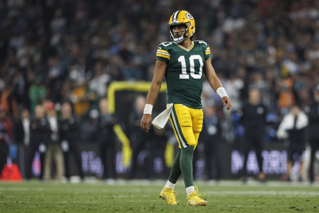 12 Key NFL Injuries Through Week 2 of the Season