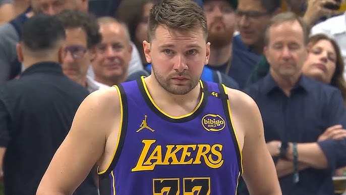 Luka Scores 45 in Emotional Return to Dallas